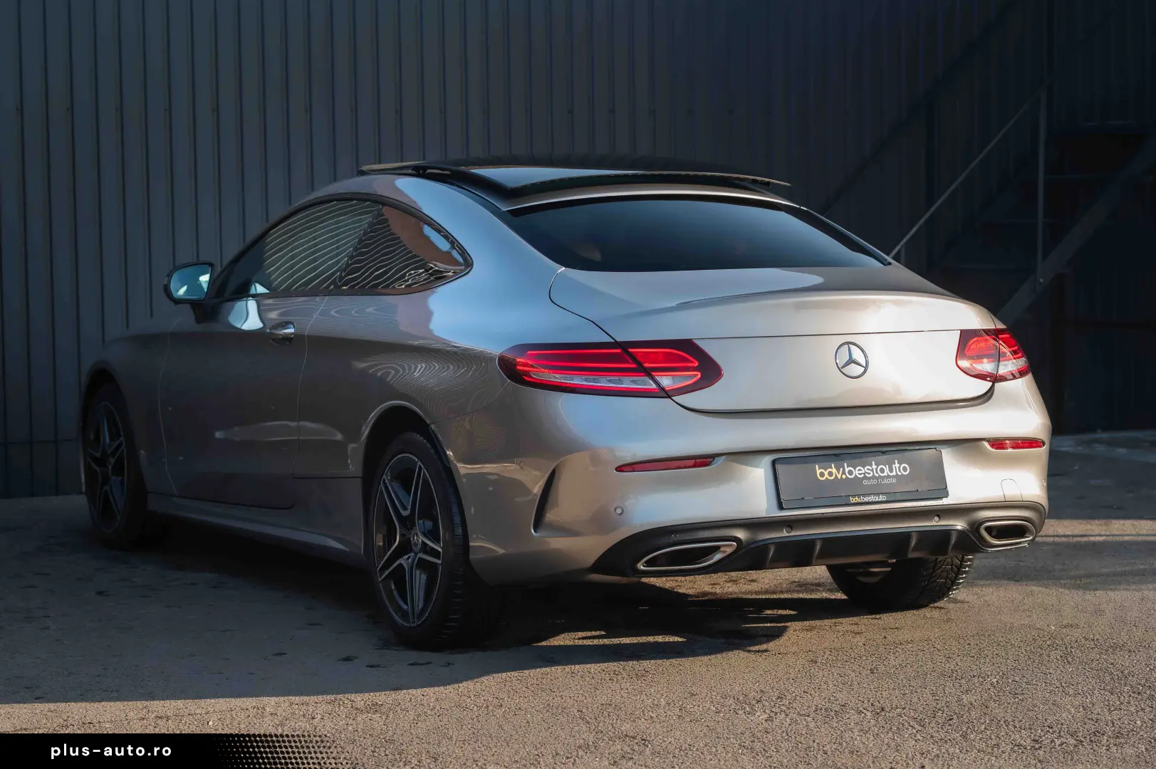 Mercedes-Benz C 400 4Matic 9G-TRONIC AMG Line