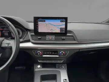 AUDI Q5 40 TDI S line quattro Matrix Pano B&O Leder