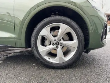 AUDI Q5 40 TDI S line quattro Matrix Pano B&O Leder