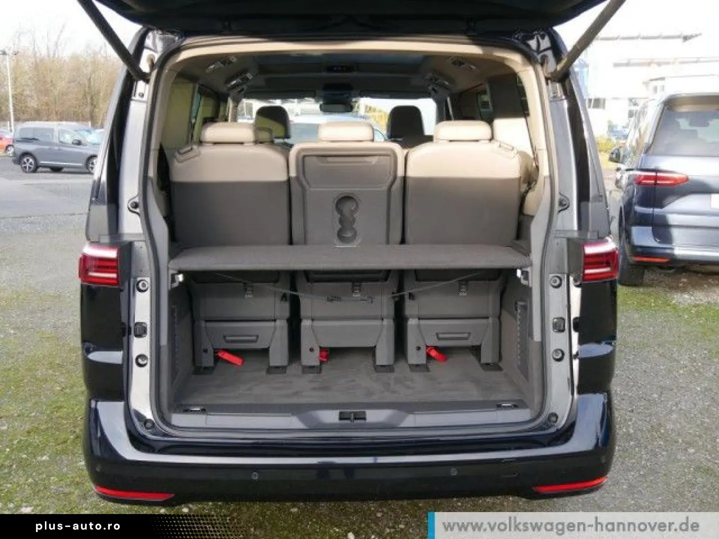 VW Multivan 2.0 TDI DSG Life ACC PDC Navi Kamera SH