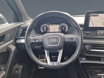 AUDI Q5 Sportback 40 TDI qu S line NAVI AHK 20  Kam.