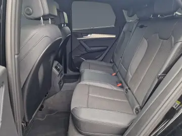 AUDI Q5 Sportback 40 TDI qu S line NAVI AHK 20  Kam.