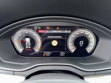 AUDI Q5 S line 40 TDI qu AHK Matrix Nav ACC Assist 20