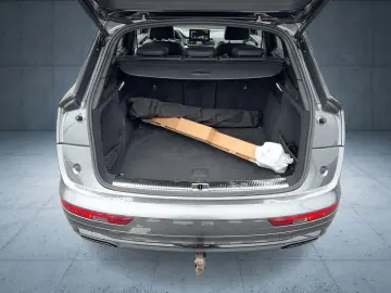 AUDI Q5 S line 40 TDI qu AHK Matrix Nav ACC Assist 20