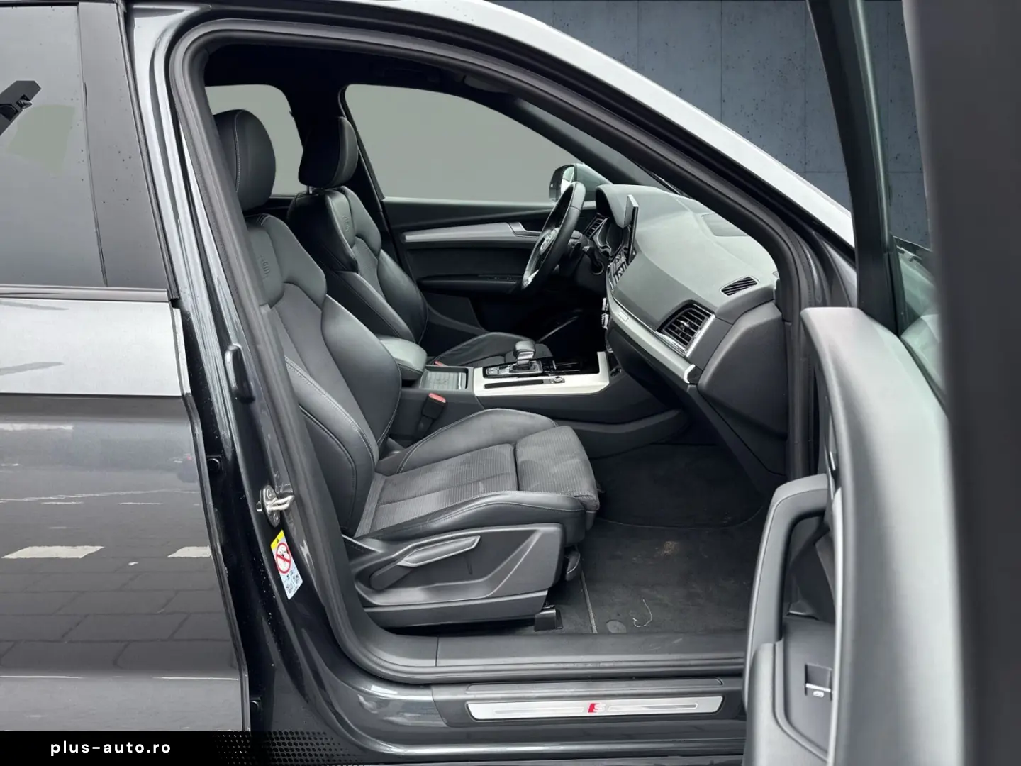 AUDI Q5 S line 40 TDI qu AHK Matrix Nav ACC Assist 20