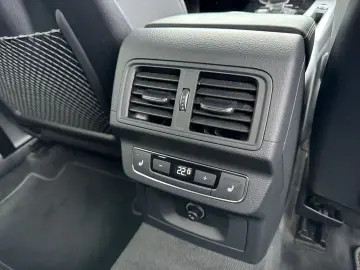 AUDI Q5 S line 40 TDI qu AHK Matrix Nav ACC Assist 20