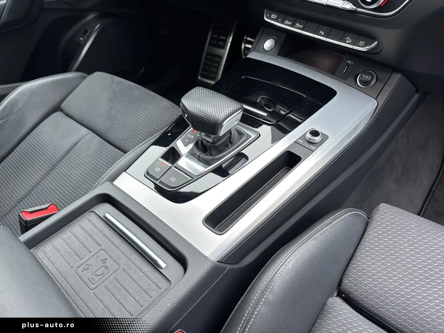 AUDI Q5 S line 40 TDI qu AHK Matrix Nav ACC Assist 20