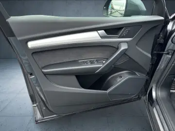 AUDI Q5 S line 40 TDI qu AHK Matrix Nav ACC Assist 20