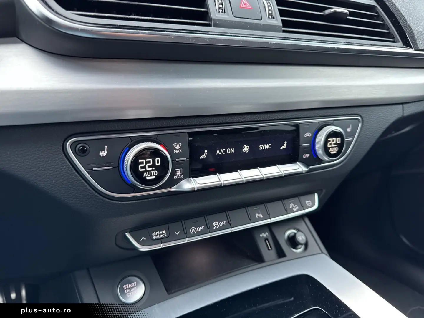 AUDI Q5 S line 40 TDI qu AHK Matrix Nav ACC Assist 20