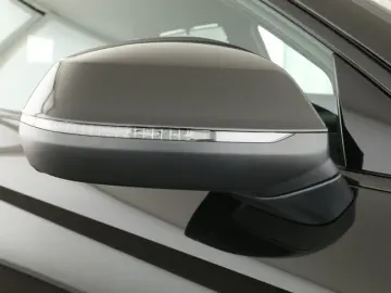 AUDI Q5 40 TDI quattro S tronic S line  LED Navi AHK