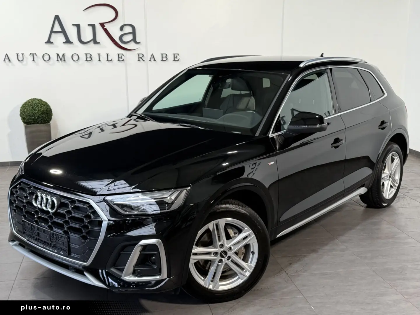 AUDI Q5 40 TDI Qu S-Line NAV LED AHK VCOCK KAM