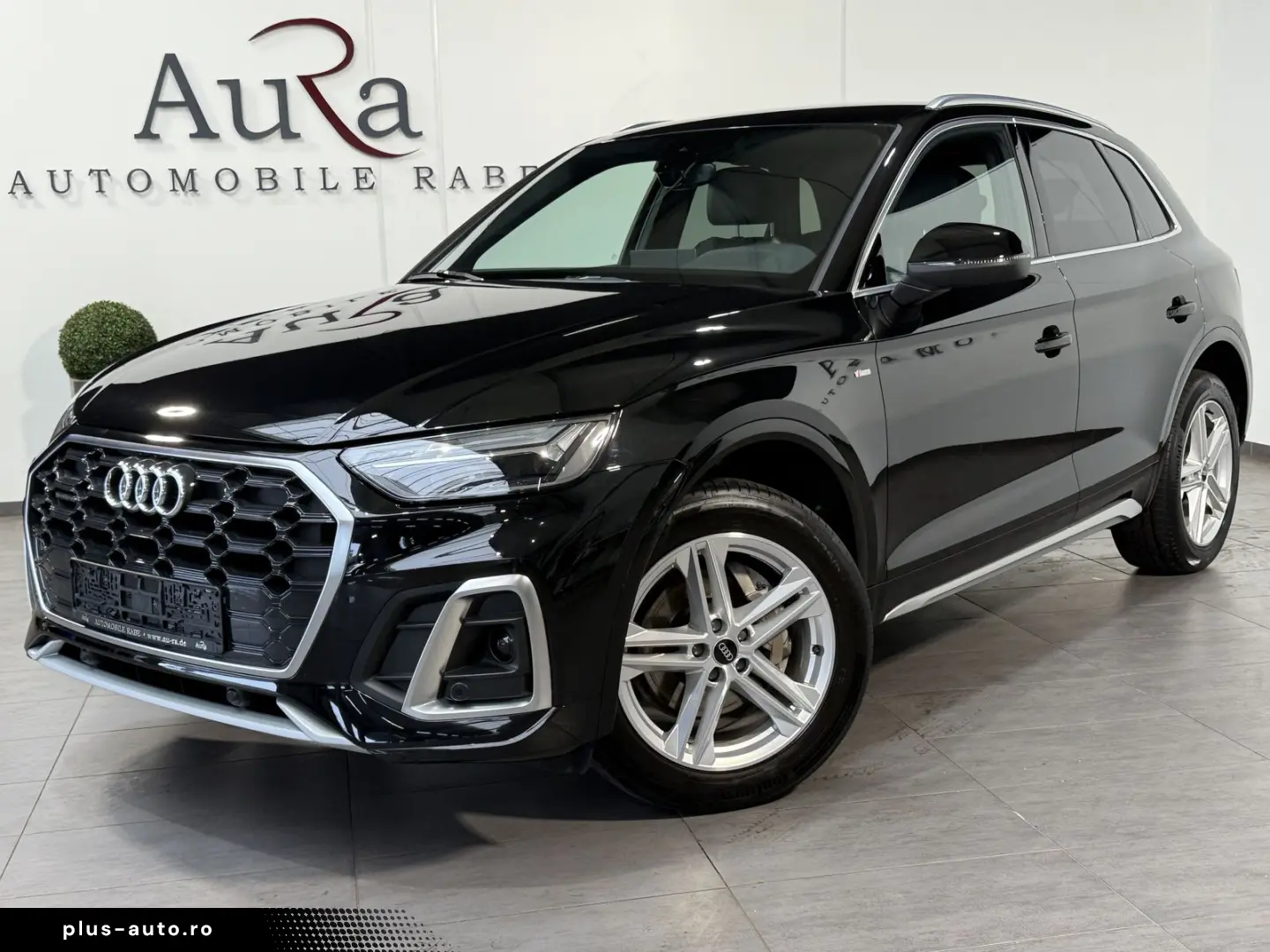 AUDI Q5 40 TDI Qu S-Line NAV LED AHK VCOCK KAM