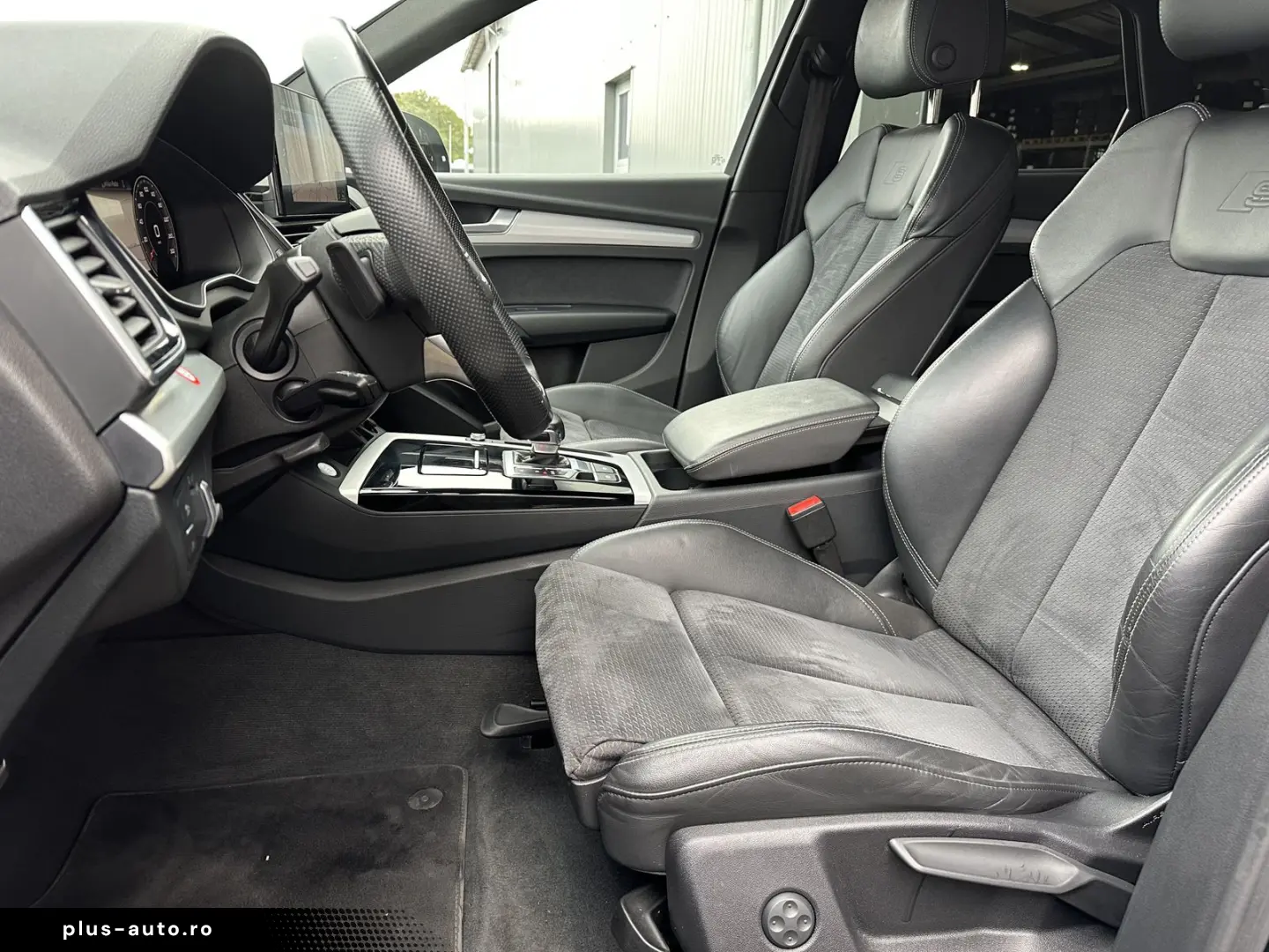 AUDI Q5 40 TDI Qu S-Line NAV LED AHK VCOCK KAM