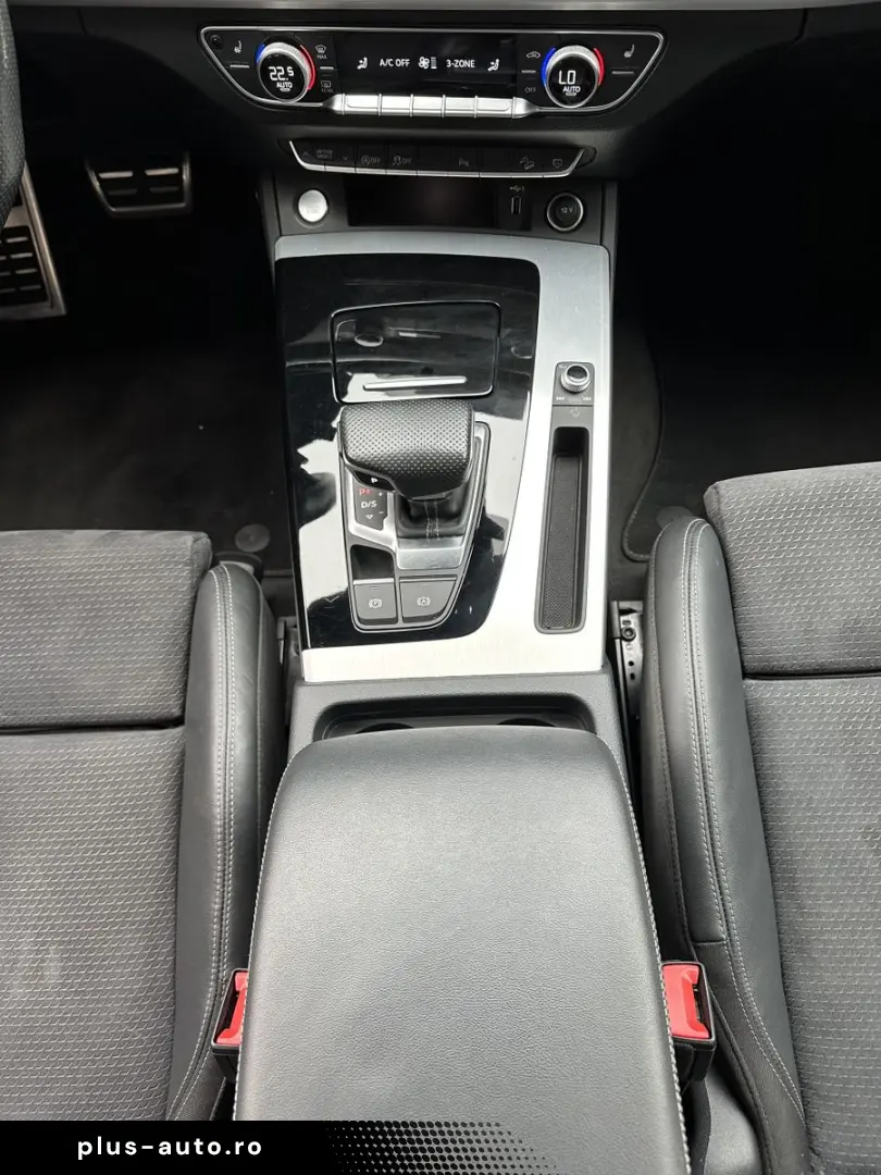 AUDI Q5 40 TDI Qu S-Line NAV LED AHK VCOCK KAM