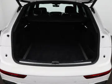 AUDI Q5 S-Line 50TDI quattro   Navi  Matrix  AHK  RFK