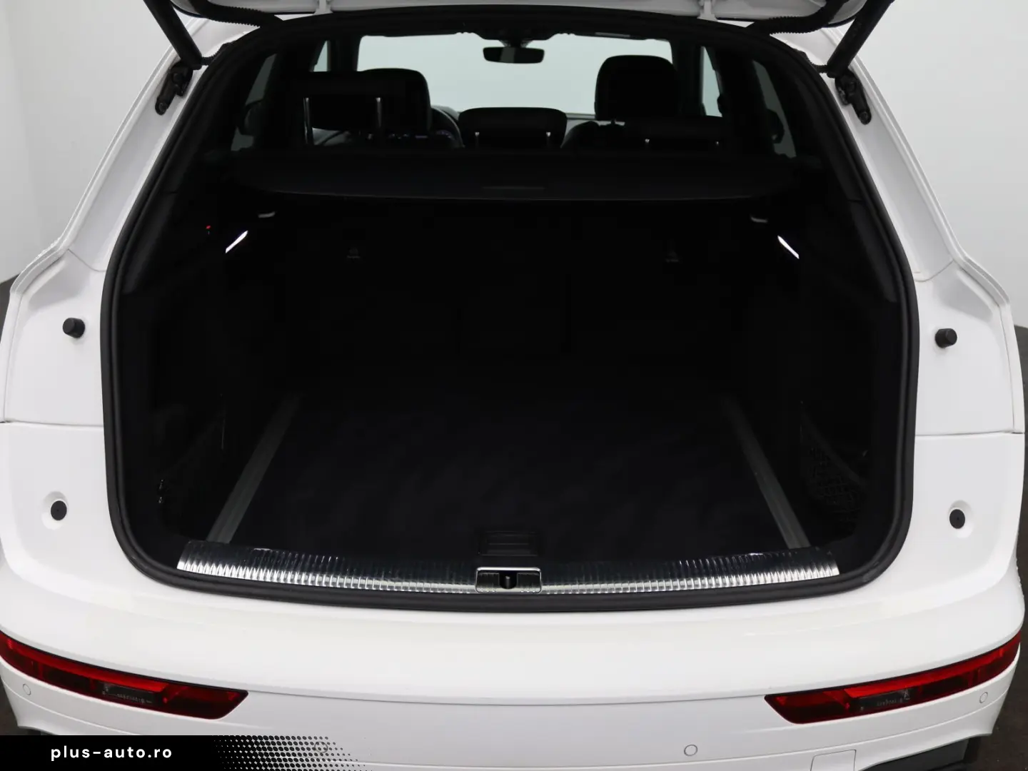 AUDI Q5 S-Line 50TDI quattro   Navi  Matrix  AHK  RFK