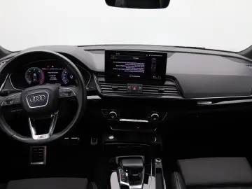 AUDI Q5 S-Line 50TDI quattro   Navi  Matrix  AHK  RFK