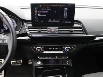 AUDI Q5 S-Line 50TDI quattro   Navi  Matrix  AHK  RFK