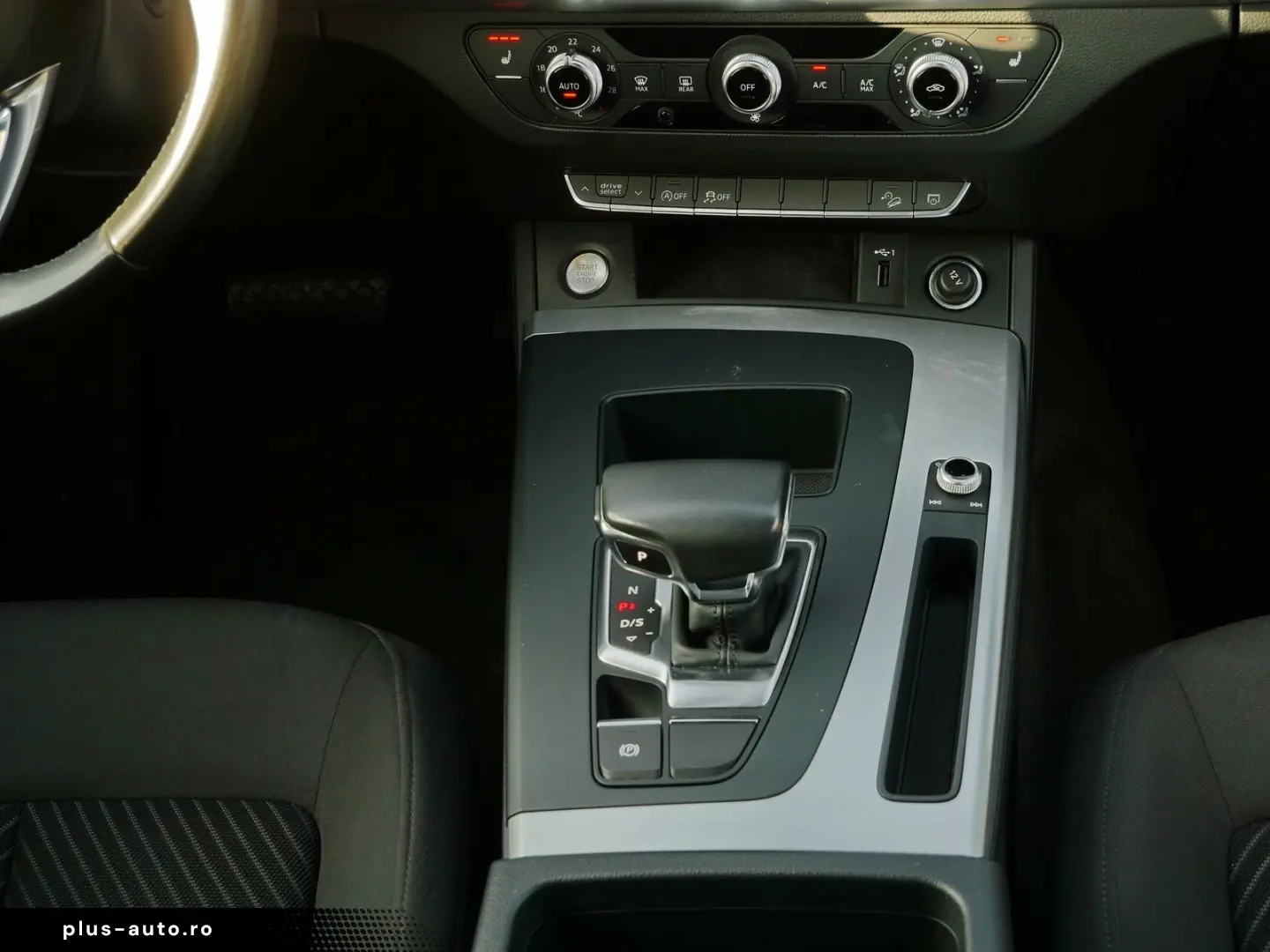 AUDI Q5 40 TDI quattro S line Matrix AHK Navi Virtual