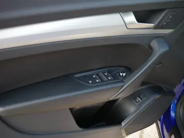 AUDI Q5 40 TDI quattro S line Matrix AHK Navi Virtual