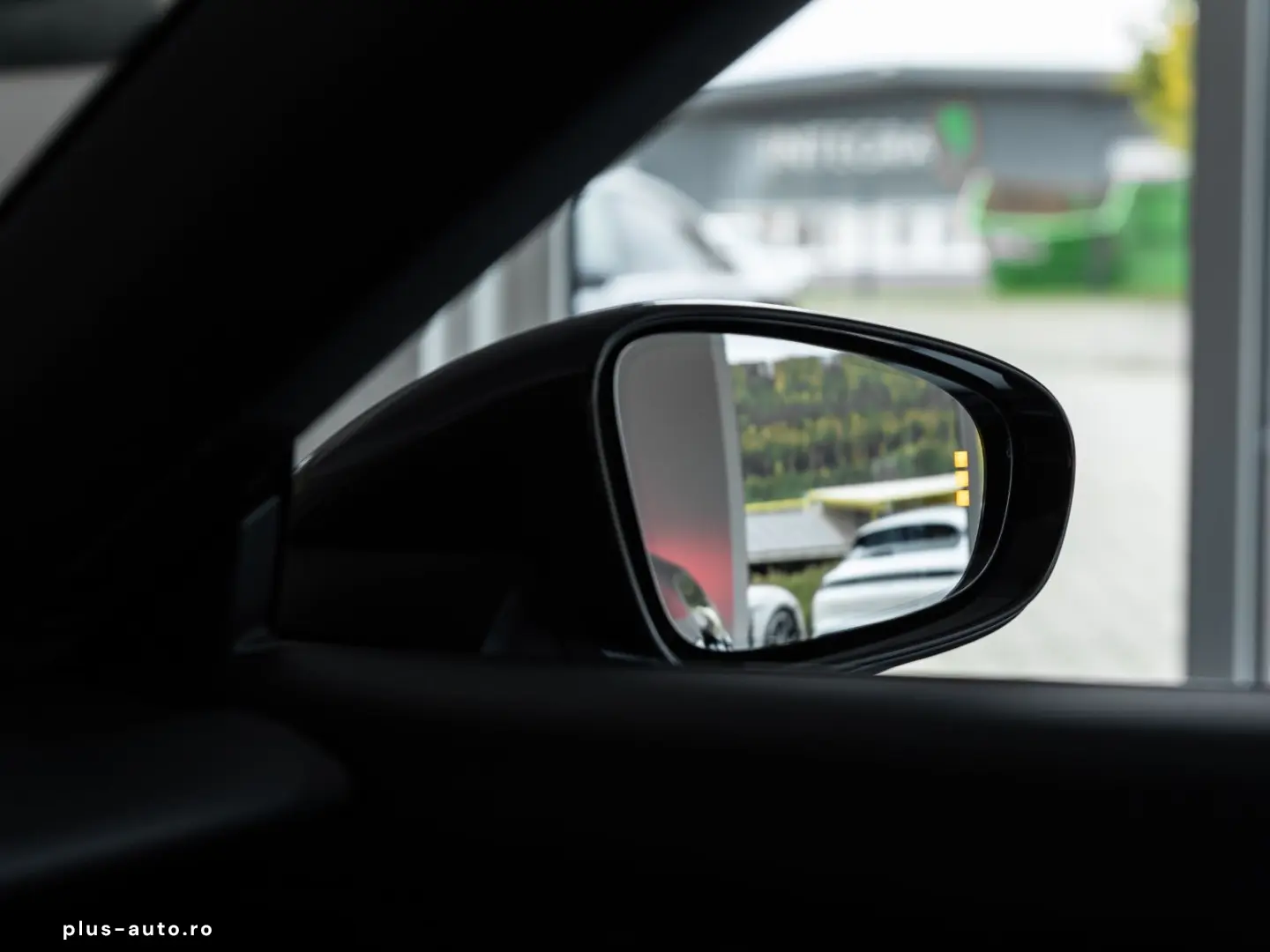 PORSCHE Taycan 4S ST Luft Pano Chrono BOSE 22KW