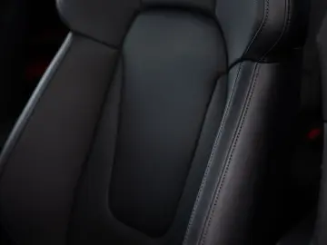 PORSCHE Taycan 4S ST Luft Pano Chrono BOSE 22KW