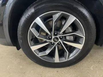 AUDI Q5 45 2.0 TFSI quattro S tronic  LED ACC LUFT SH