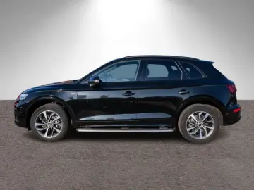 AUDI Q5 S line 40TDI quattr Stron 360  PANO Stdhz AHK