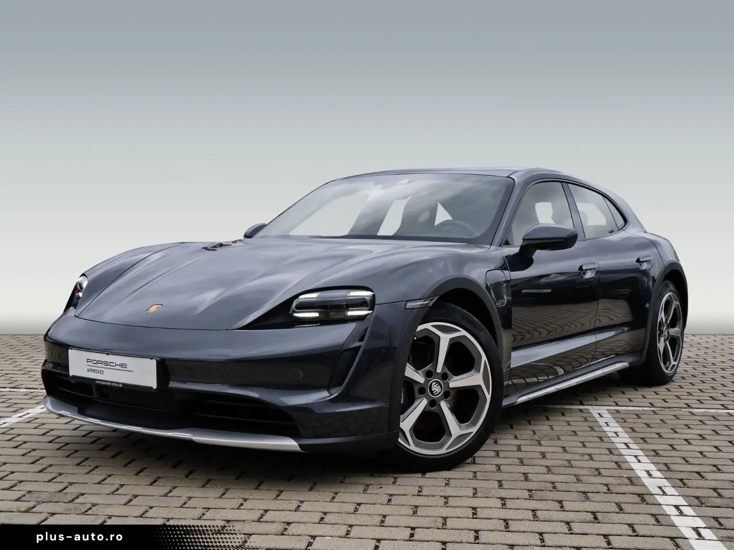 PORSCHE Taycan 4 Cross Turismo