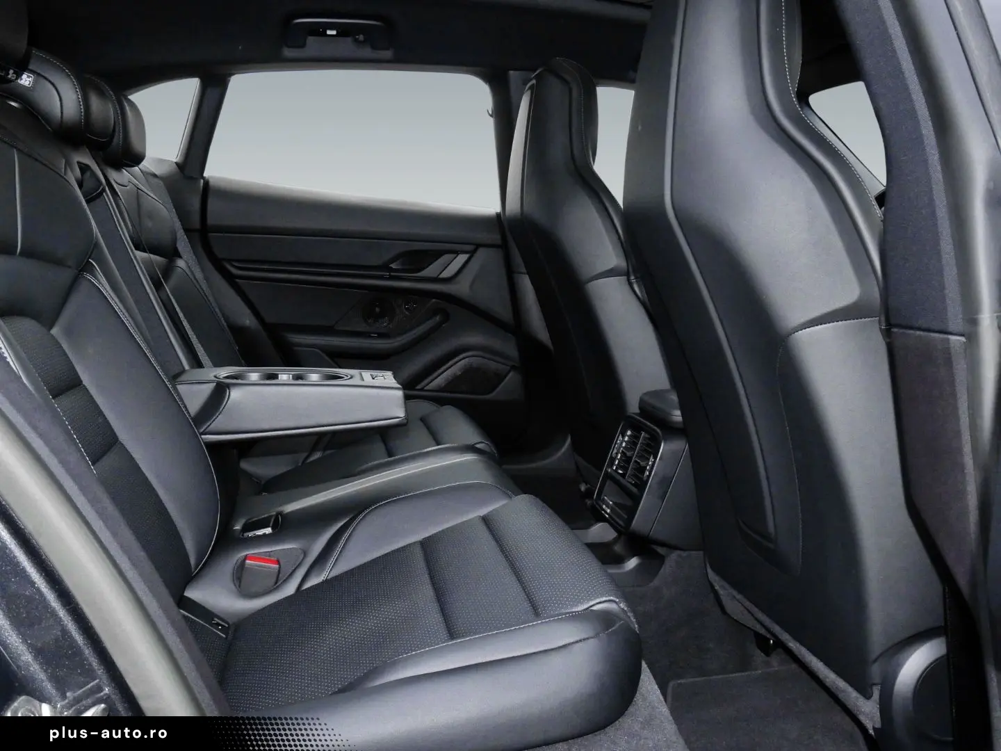 PORSCHE Taycan 4 Cross Turismo