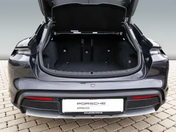 PORSCHE Taycan 4 Cross Turismo