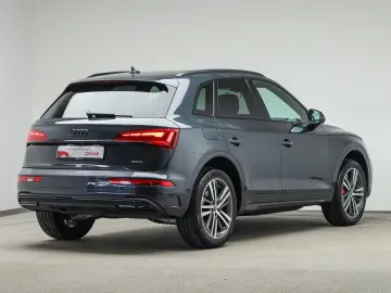 AUDI Q5 advanced 40 TDI qu. HUD  Pano  Kamera  Tour