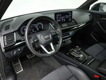 AUDI Q5 advanced 40 TDI qu. HUD  Pano  Kamera  Tour