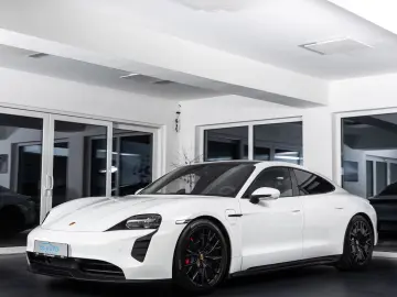 PORSCHE Taycan GTS