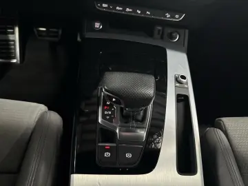 AUDI Q5 40 quattro S LINE AHK ALU20 eKLAPPE NAVI