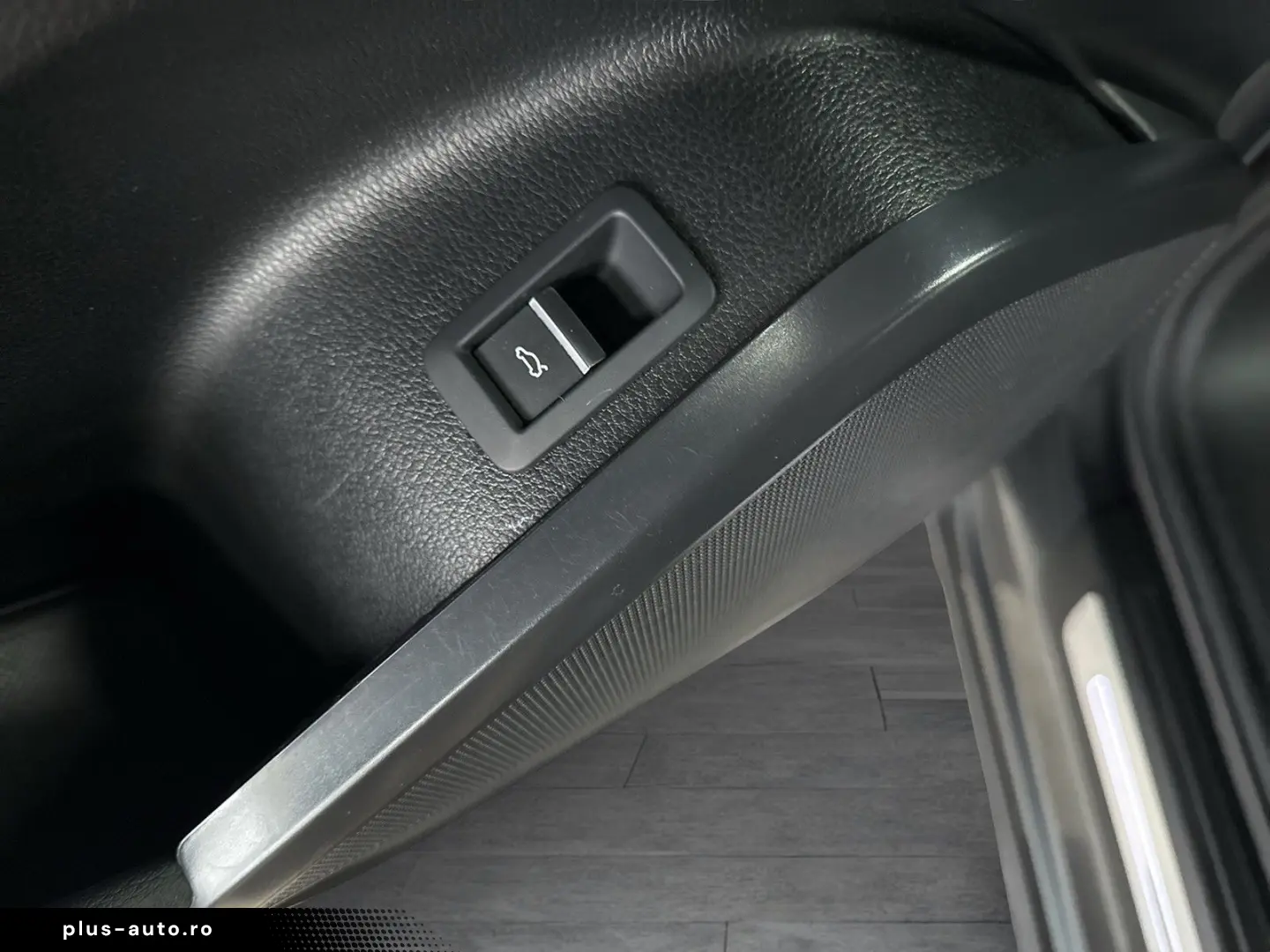 AUDI Q5 40 quattro S LINE AHK ALU20 eKLAPPE NAVI