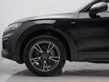 AUDI Q5 Sportback 40 TDI S-TRO QUA S-LINE VC NAV APP
