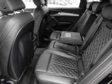 AUDI Q5 40 2.0 TDI quattro S tronic Virtuell S Line I