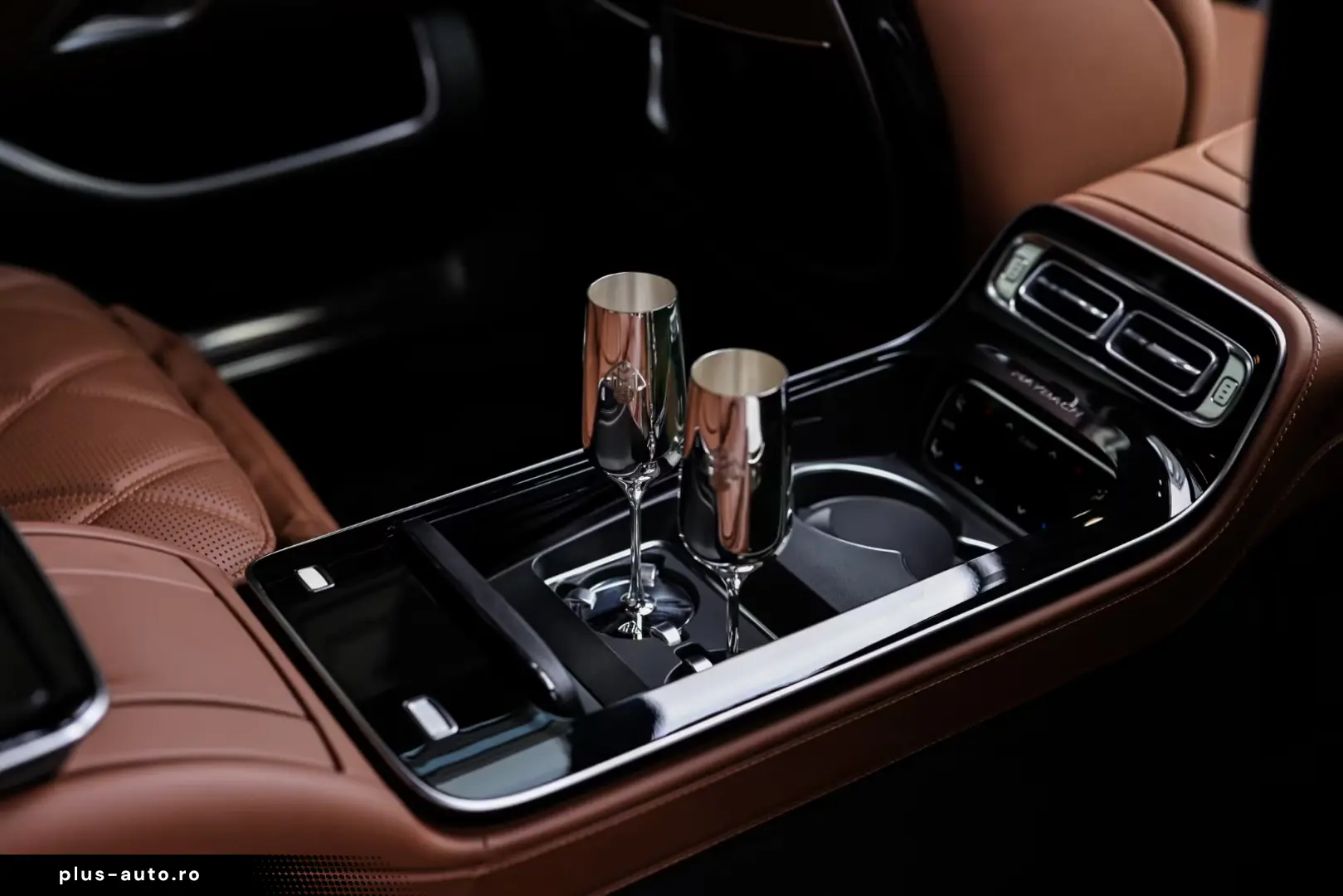 Mercedes-Benz S 680 MAYBACH V12 EDIȚIE   1 DIN 50