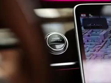 Mercedes-Benz S 680 MAYBACH V12 EDIȚIE   1 DIN 50