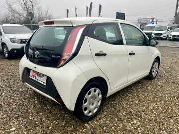Toyota Aygo 1.0 X - play