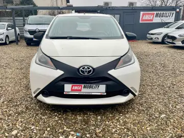 Toyota Aygo 1.0 X - play
