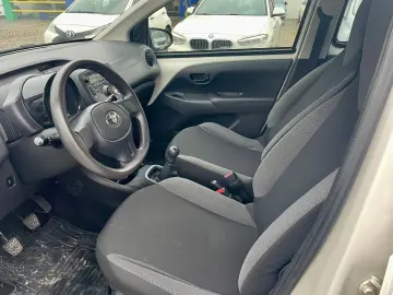 Toyota Aygo 1.0 X - play