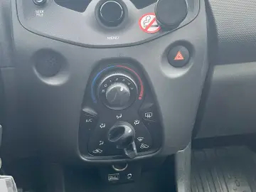 Toyota Aygo 1.0 X - play