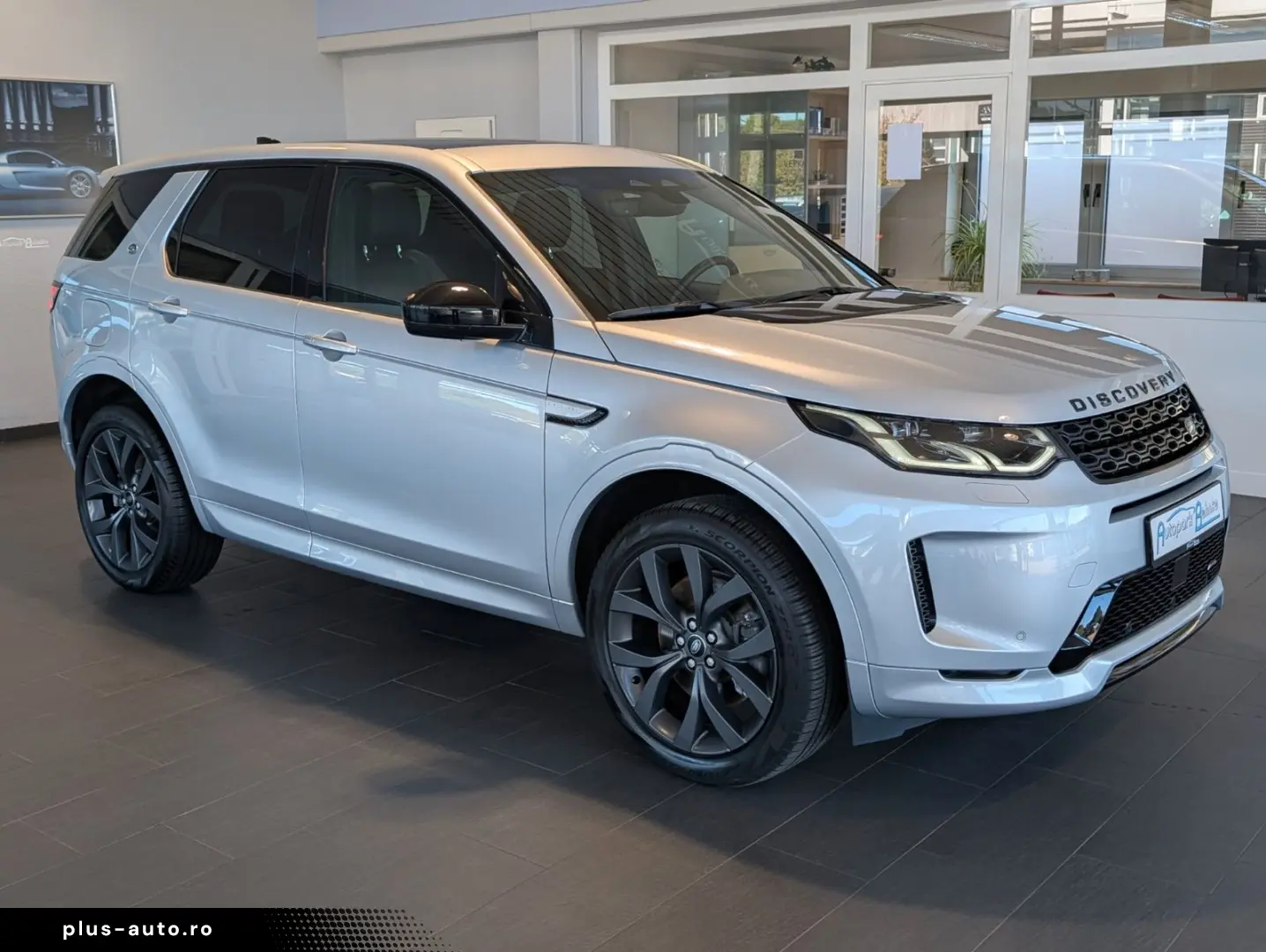 LAND ROVER Discovery Sport P250 R-Dynamic AWD AHK Panorama