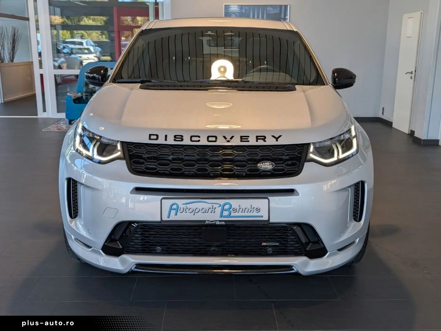 LAND ROVER Discovery Sport P250 R-Dynamic AWD AHK Panorama