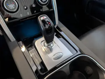 LAND ROVER Discovery Sport P250 R-Dynamic AWD AHK Panorama