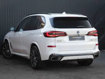 BMW X5 xDrive45e AT PHEV M-Sport