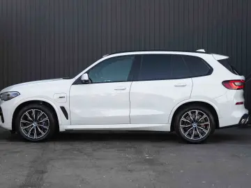 BMW X5 xDrive45e AT PHEV M-Sport