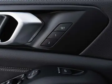 BMW X5 xDrive45e AT PHEV M-Sport